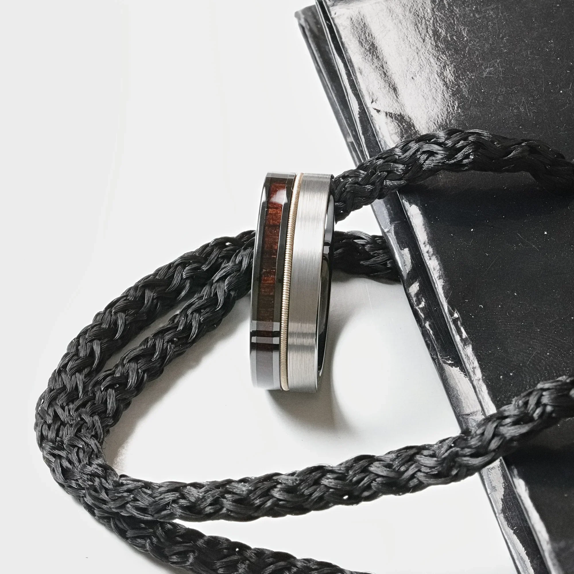 SLATE 8mm Tungsten & Black Ceramic Hybrid Ring with Steel Guitar String and Ebony Wood Inlay - Image 4